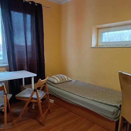 Hostel Sunrise Liwska Warsaw Exterior photo